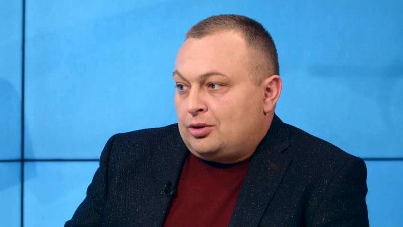 Социолог рассказал, насколько обновились местные советы по Украине