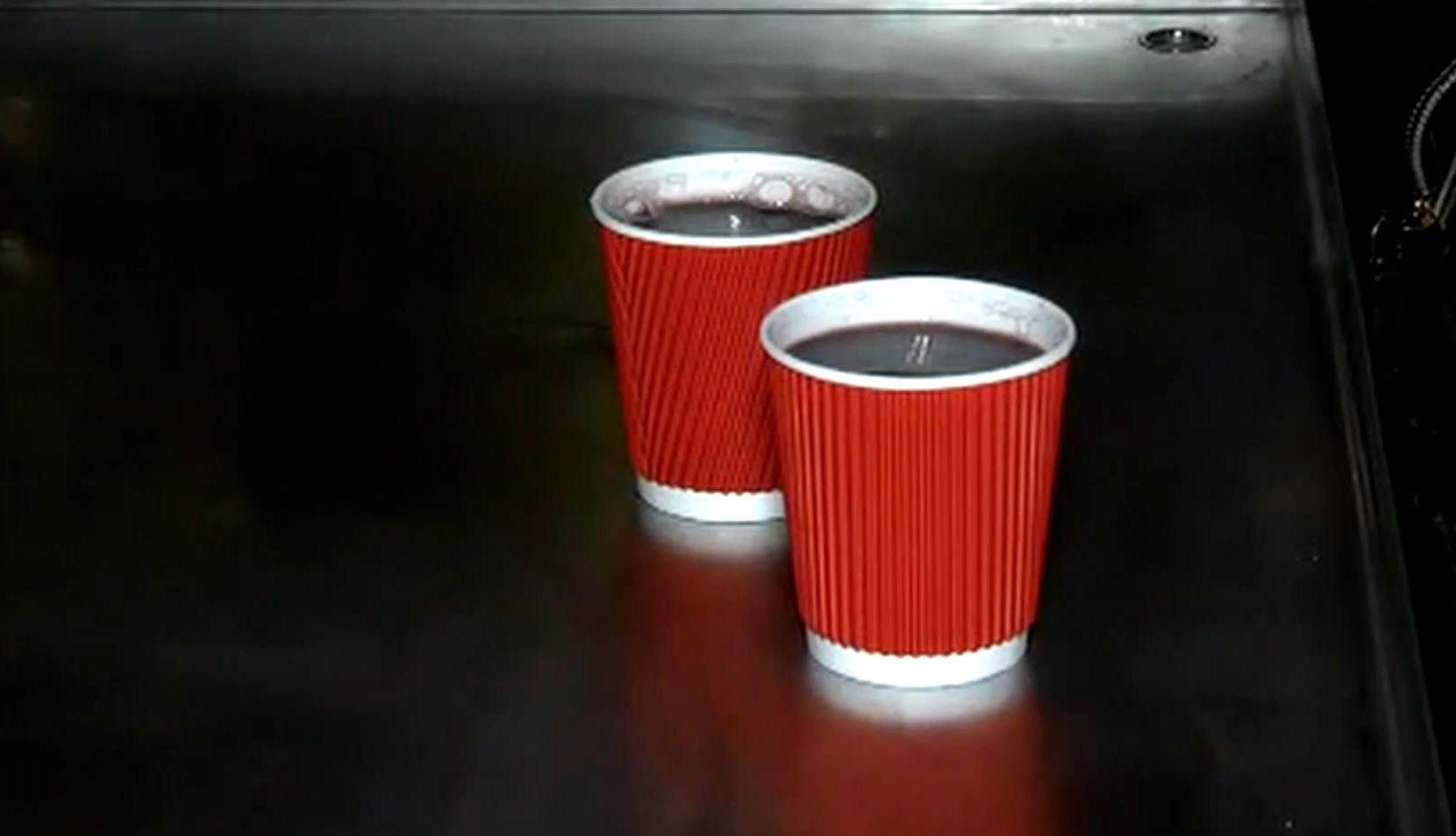 Дніпропетровці голосують за алкоголь Дніпропетровці голосують за алкоголь