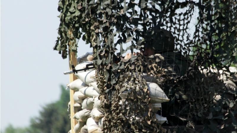 У Порошенка назвали, коли можуть повернути артилерію на передову У Порошенка назвали, коли можуть повернути артилерію на передову