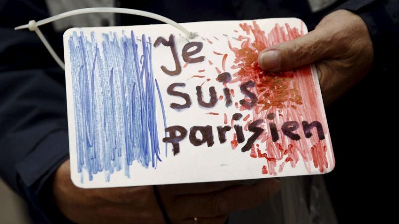 Charlie Hebdo сделали карикатуру о терактах в Париже