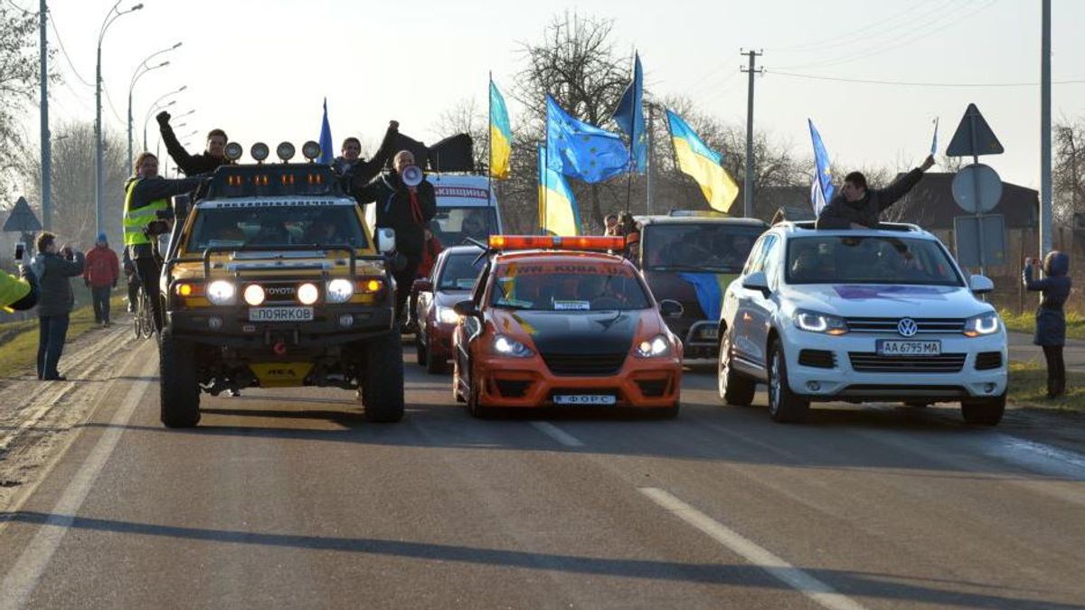 Судді арештовували "автомайданівців" за наказом Банкової, — ГПУ Судді арештовували "автомайданівців" за наказом Банкової, — ГПУ