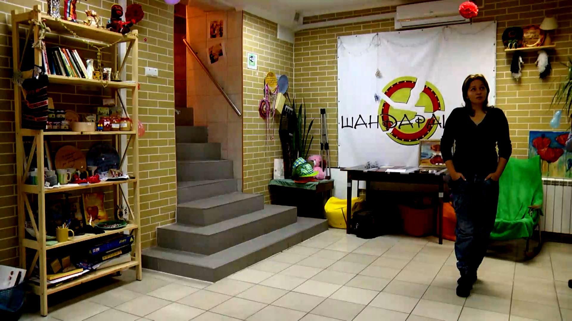 Нова розвага киян: заплати гроші — розбий посуд Нова розвага киян: заплати гроші — розбий посуд