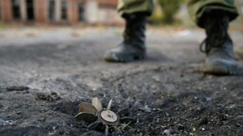 Украинские военные подорвались в зоне АТО