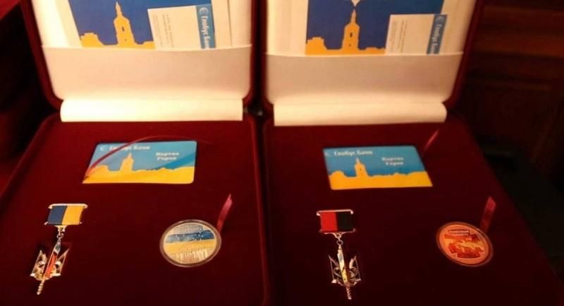 Народні нагороди для бійців АТО: як добитися відзнаки для героїв Народні нагороди для бійців АТО: як добитися відзнаки для героїв