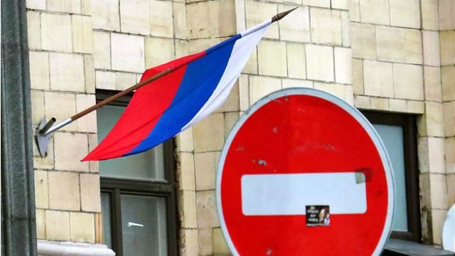У Європі натякнули, коли знімуть санкції з Росії