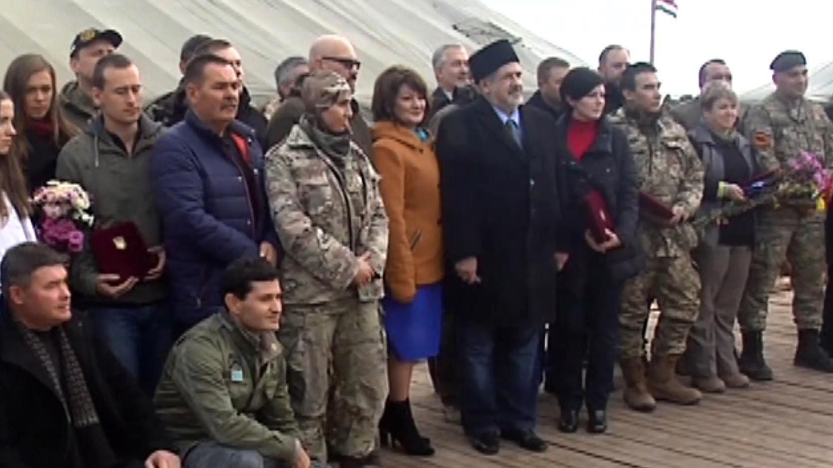 Почему граница с Крымом стала местом для торжеств Почему граница с Крымом стала местом для торжеств