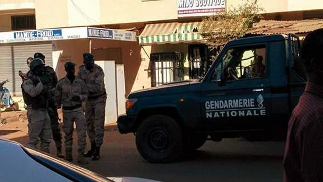 Террористы в Мали отпустили нескольких заложников, — СМИ