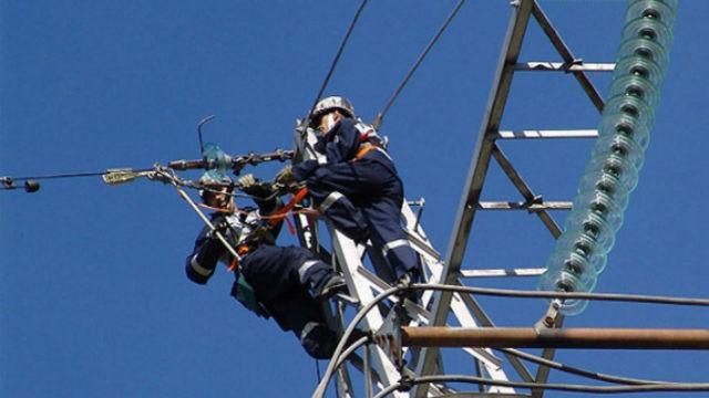 Электроснабжение в Крыму могут восстановить за двое суток