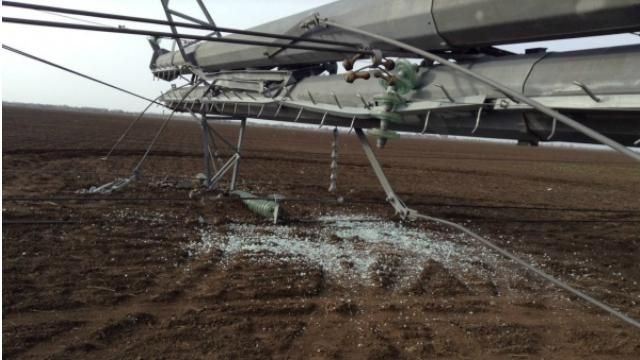 З'явилися фото пошкодженої електроопори під Кримом З'явилися фото пошкодженої електроопори під Кримом