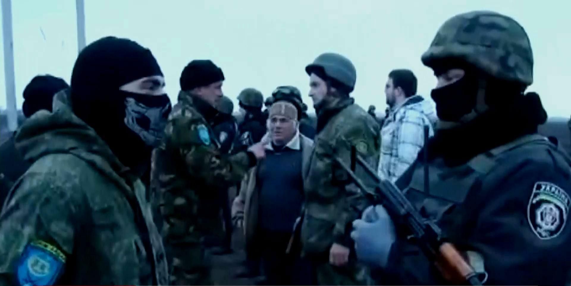 Возле Крыма заземляют линии электропередач Возле Крыма заземляют линии электропередач