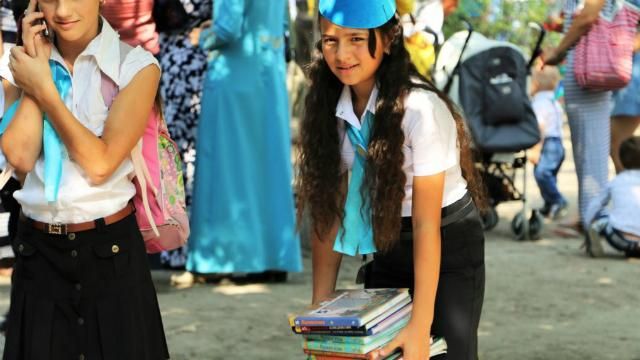 Крымских детей решили оставить без света дома Крымских детей решили оставить без света дома