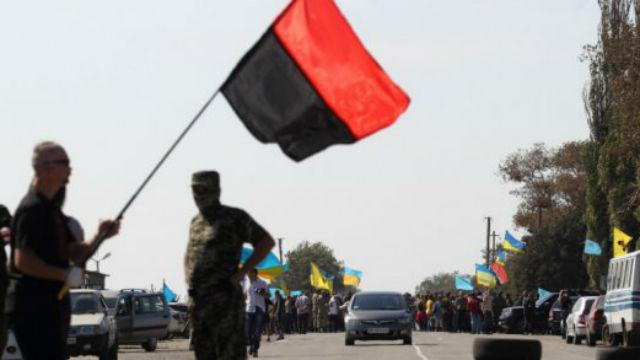 Конфликт с правоохранителями во время блокады Крыма исчерпан, — "Правый сектор"