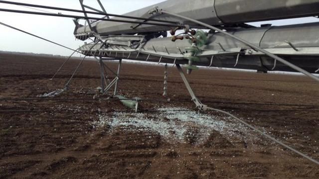 Через підірвані опори довелось аварійно регулювати роботу атомних станцій, — "Укренерго" Через підірвані опори довелось аварійно регулювати роботу атомних станцій, — "Укренерго"