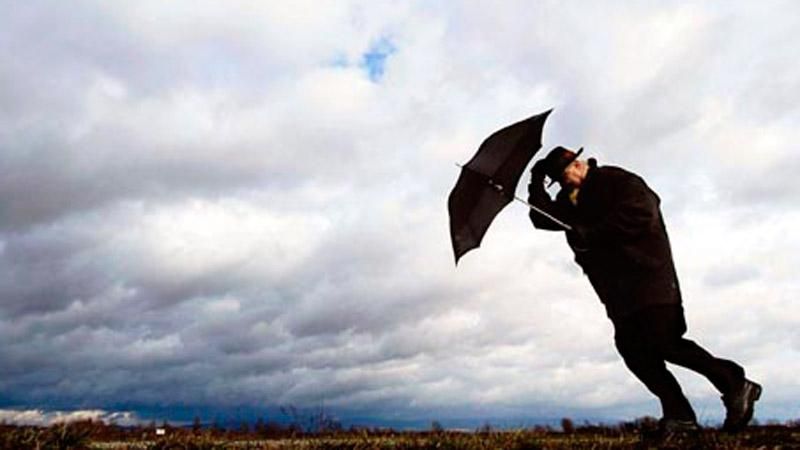 Штормовое предупреждение: сильный ветер будет бушевать в Украине