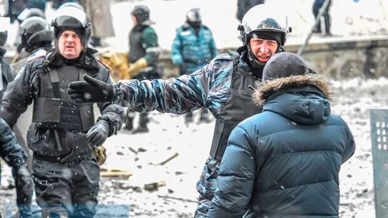 Керівник штурму Чаплинки брав участь у розгоні Майдану, — LB.ua Керівник штурму Чаплинки брав участь у розгоні Майдану, — LB.ua