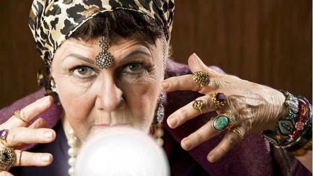 Боевики боятся сглаза: в "ЛНР" борются с гадалками и экстрасенсами