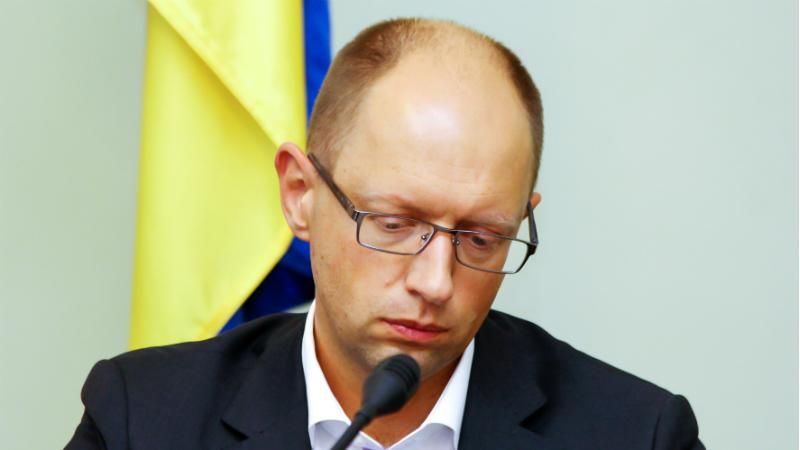 Украина временно закрыла грузовые сообщения с Крымом Украина временно закрыла грузовые сообщения с Крымом