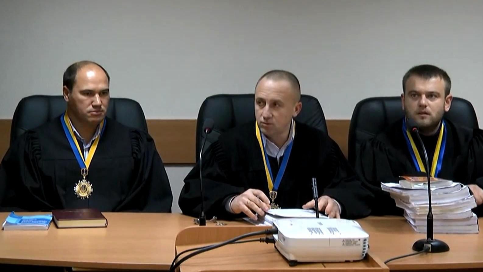 Рассмотрение дела "ГРУшников" перенесли Рассмотрение дела "ГРУшников" перенесли