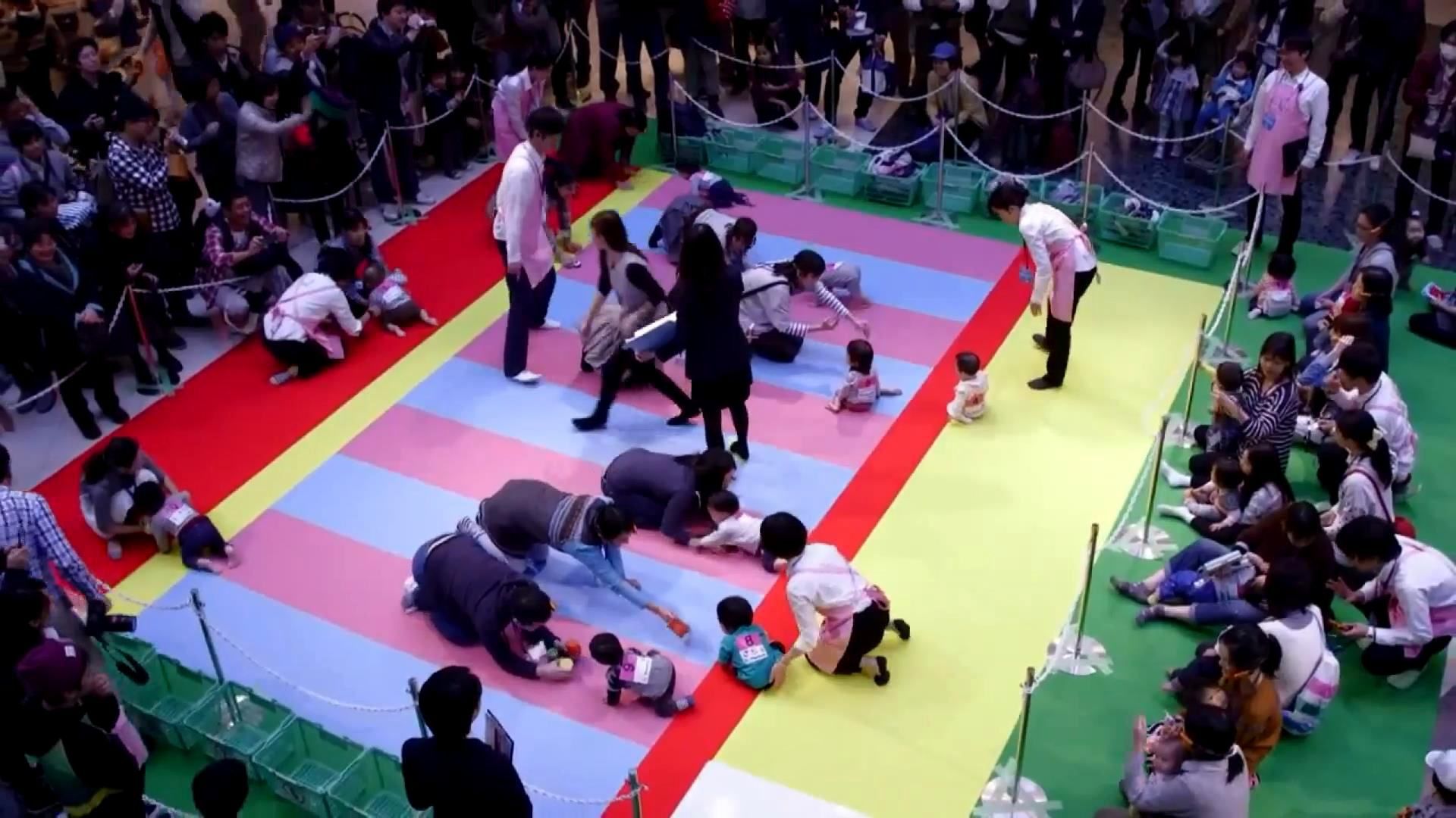 Малюки повзали на швидкість у Японії Малюки повзали на швидкість у Японії