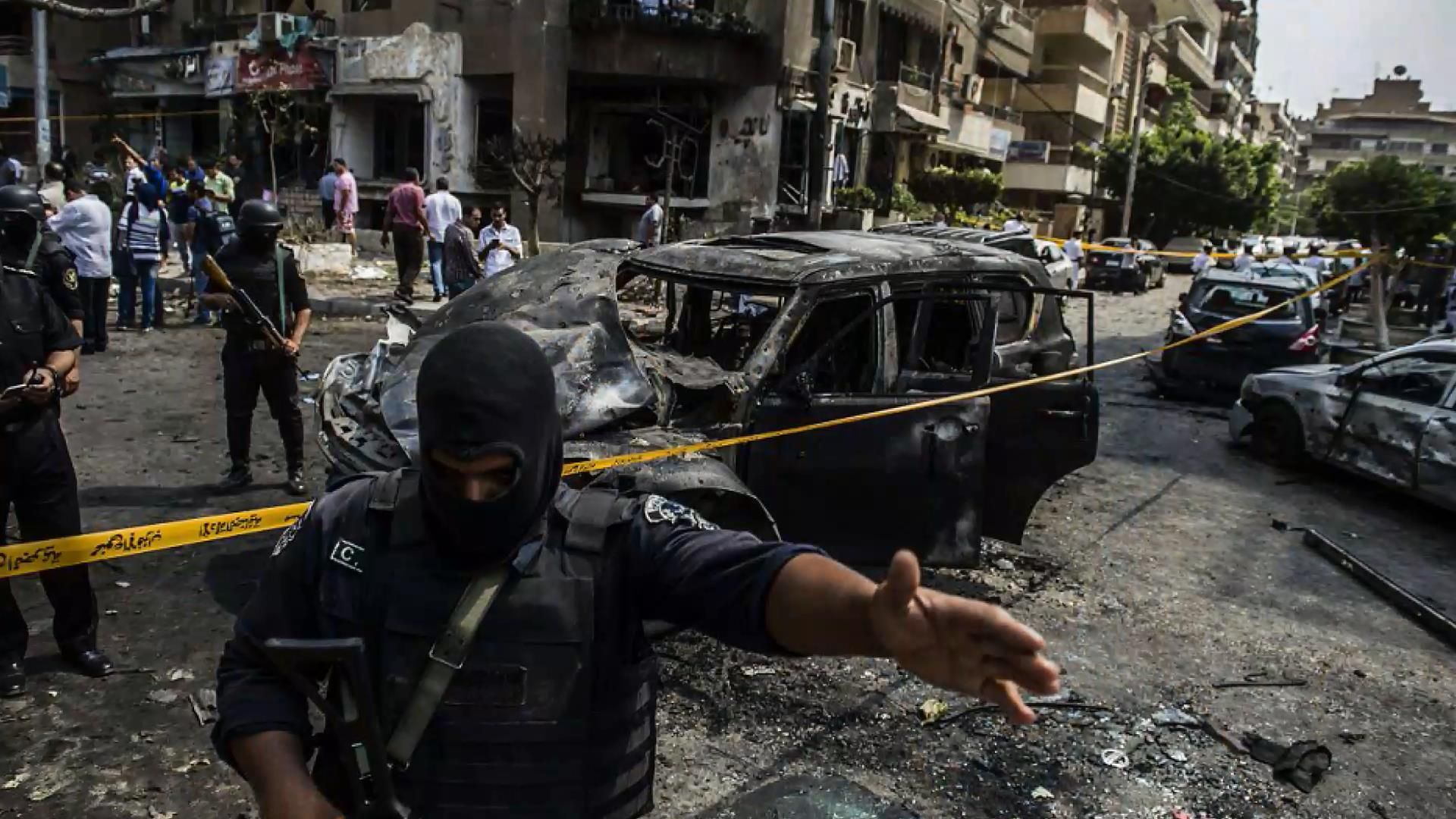 В Египте прогремели два взрыва, есть жертвы В Египте прогремели два взрыва, есть жертвы