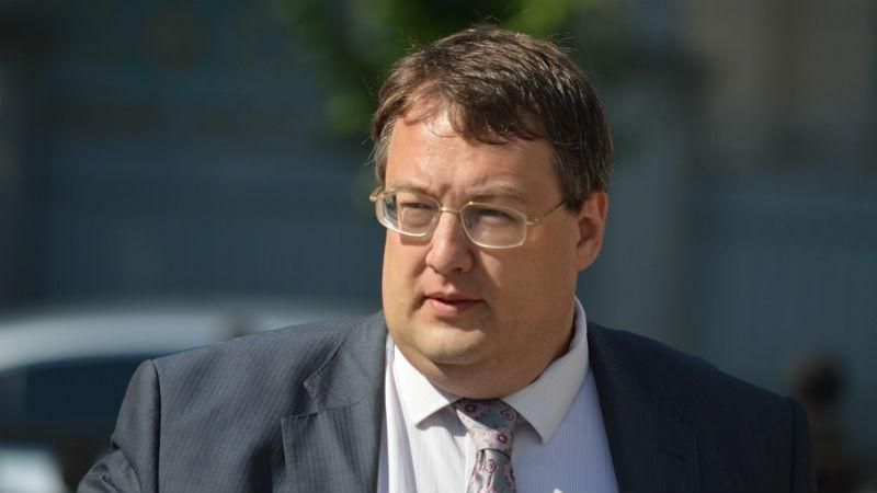 СУ-24 сбили "туркобандеровцы", — Геращенко троллит российские СМИ СУ-24 сбили "туркобандеровцы", — Геращенко троллит российские СМИ