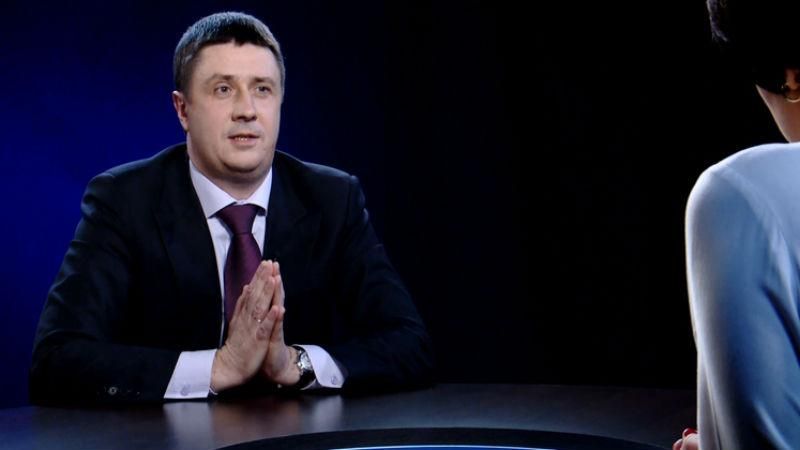 Кістьми ляжу! – Кириленко обіцяє зберегти пільги для українського кіно