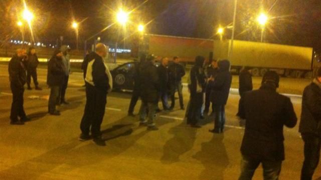 В России напали на турецкий пивзавод: надругались над флагом В России напали на турецкий пивзавод: надругались над флагом