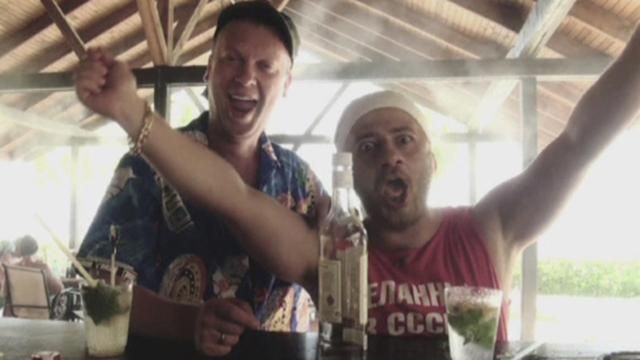 Российские туроператоры массово отменяют чартерные рейсы в Турцию Российские туроператоры массово отменяют чартерные рейсы в Турцию