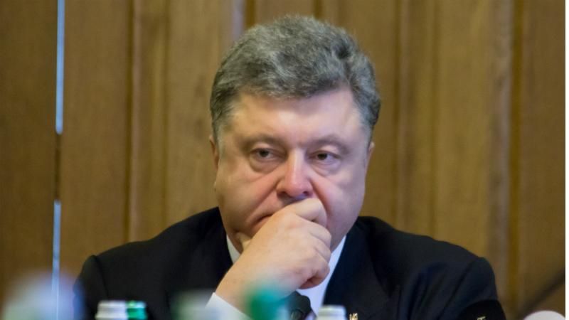 Порошенко призвал Раду запустить судебную реформу Порошенко призвал Раду запустить судебную реформу