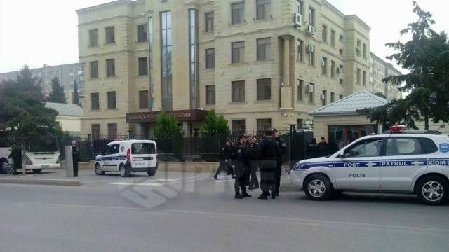 У Баку в мечеті трапилась перестрілка: майже десяток жертв