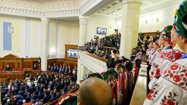 Как коалиция выполняет свои обещания: что успели за год депутаты большинства — инфографика Как коалиция выполняет свои обещания: что успели за год депутаты большинства — инфографика