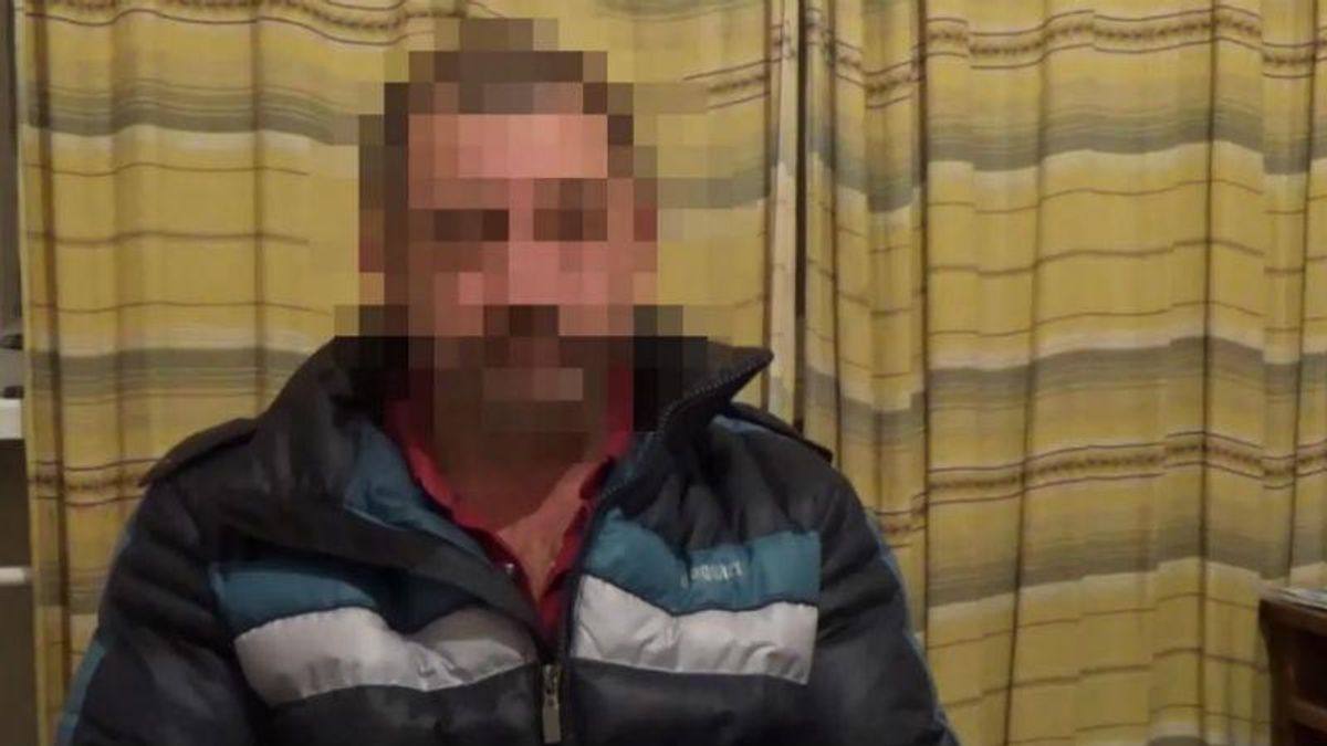 На Донбасі затримали двох ворожих інформаторів На Донбасі затримали двох ворожих інформаторів