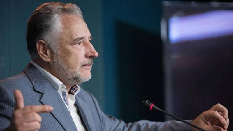 На Донеччині декомунізували перший район На Донеччині декомунізували перший район