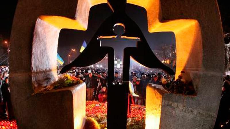 Траурные мероприятия в День памяти жертв Голодомора: прямая трансляция Траурные мероприятия в День памяти жертв Голодомора: прямая трансляция