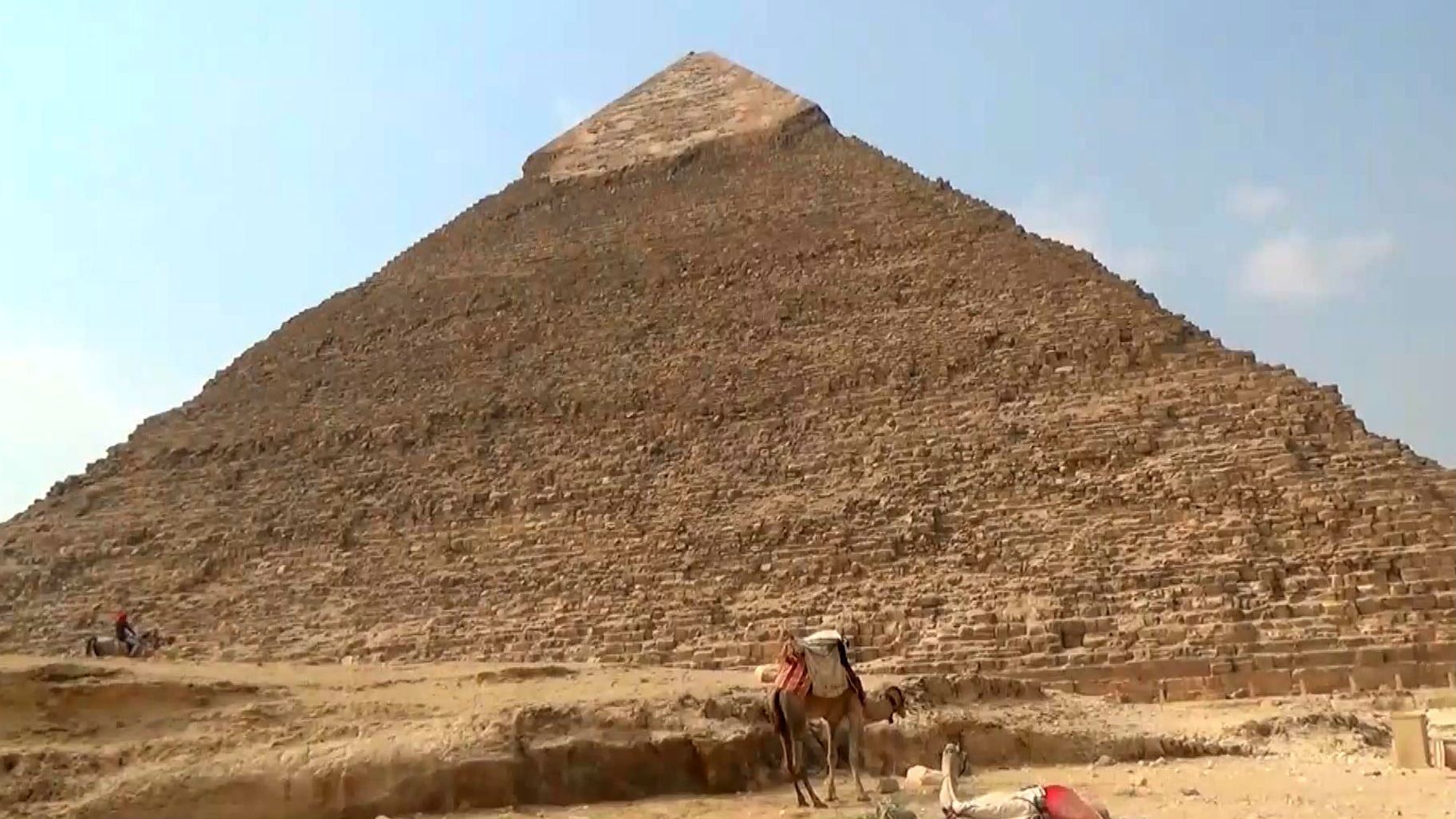 Археологи нашли усыпальницу Нефертити, которой более трех тысяч лет