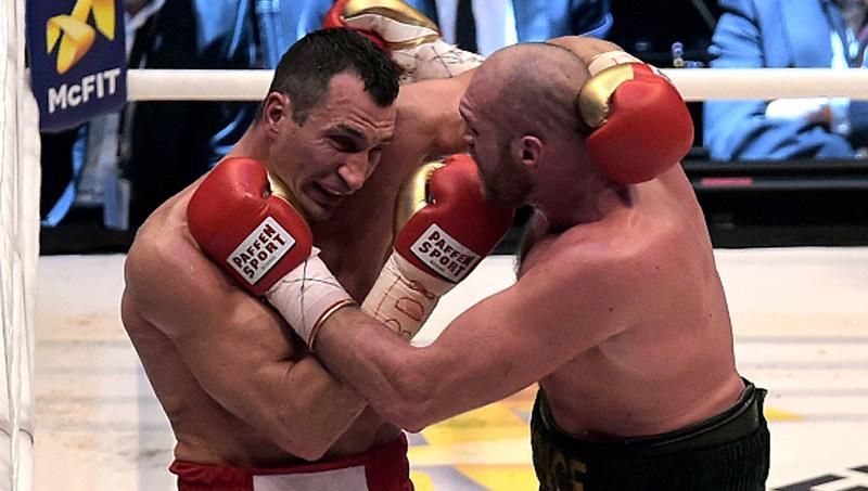 ТОП-новости: Поражение Кличко, почтение памяти жертв голодоморов ТОП-новости: Поражение Кличко, почтение памяти жертв голодоморов