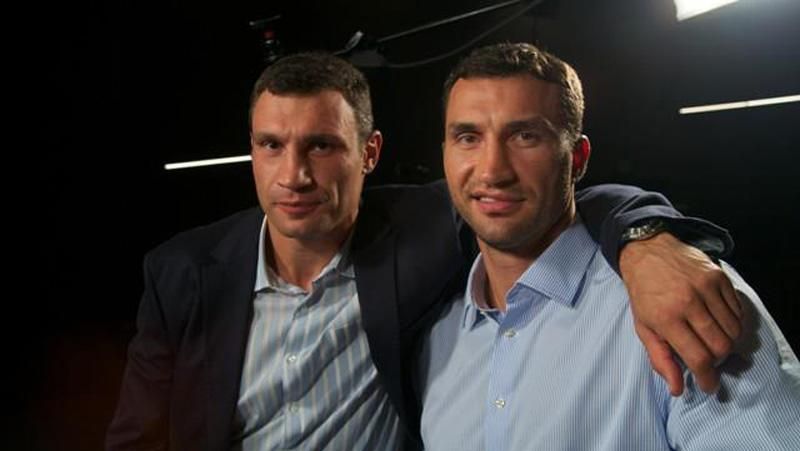 Віталій Кличко прокоментував поразку брата з оптимізмом Віталій Кличко прокоментував поразку брата з оптимізмом