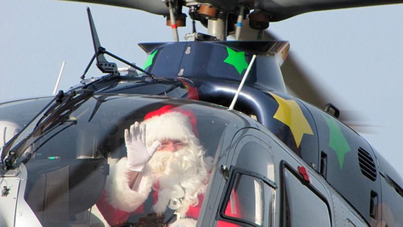 Сумашедший Санта Клаус украл вертолет в Бразилии