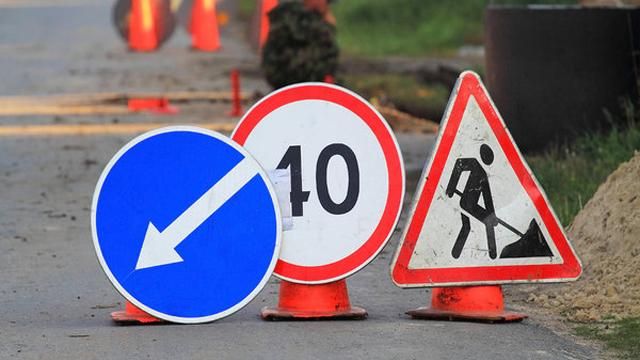 У Мінінфраструктури розповіли, скільки коштує кілометр сучасної дороги У Мінінфраструктури розповіли, скільки коштує кілометр сучасної дороги