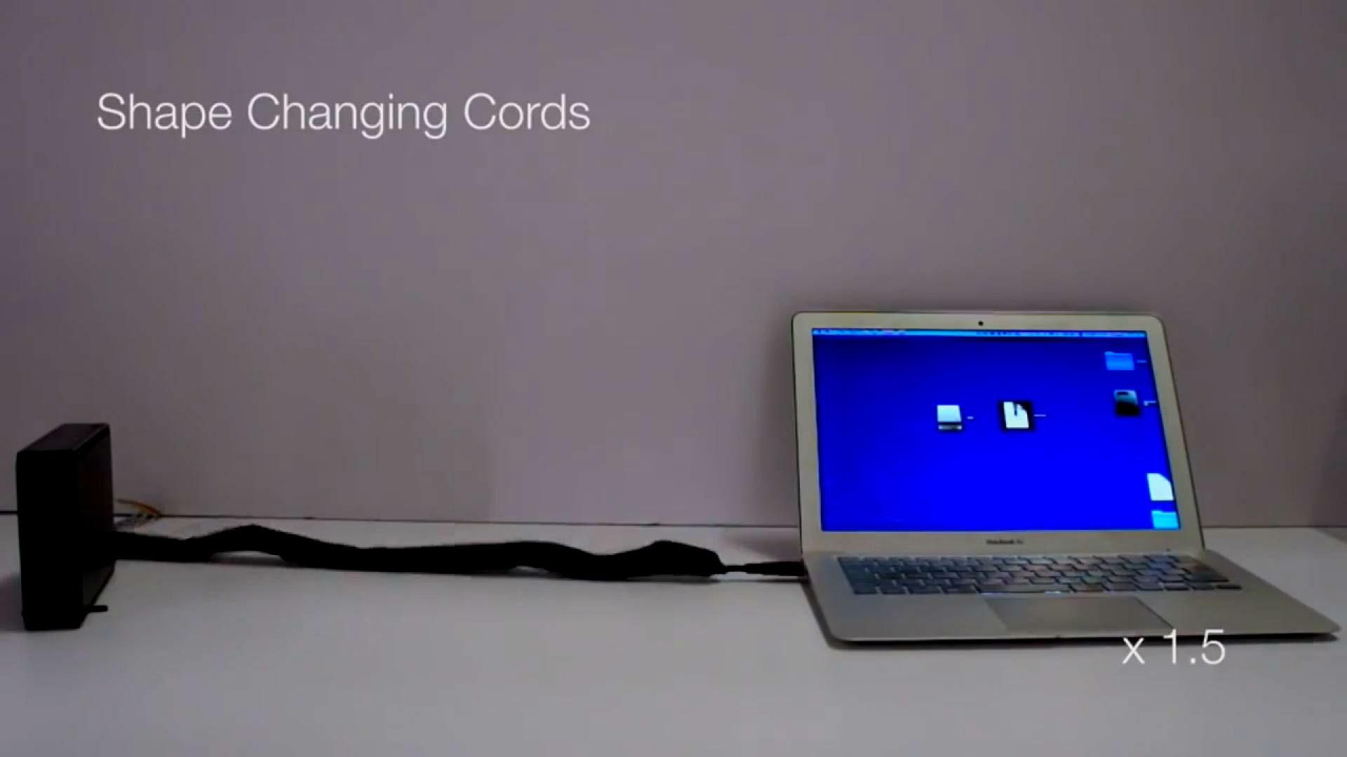 В Microsoft представили голосовой навигатор для незрячих, американцы создали робота-змею В Microsoft представили голосовой навигатор для незрячих, американцы создали робота-змею