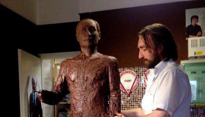 Шоколадный Путин хочет попасть в Книгу рекордов Гиннеса Шоколадный Путин хочет попасть в Книгу рекордов Гиннеса