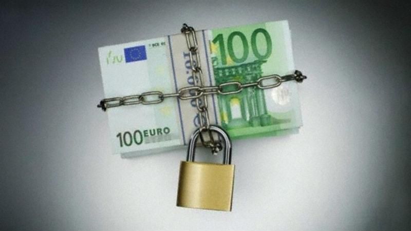 Средства на банковских счетах автоматически будут арестовывать Средства на банковских счетах автоматически будут арестовывать