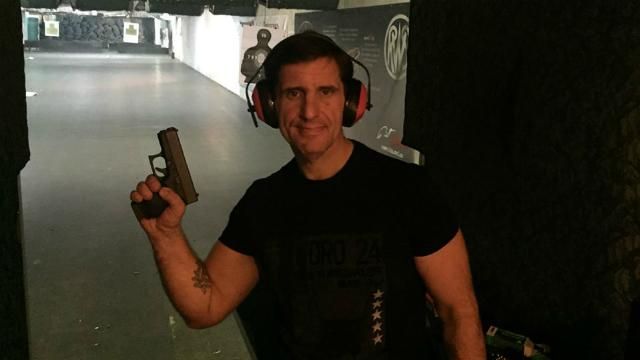 Шкіряк жорстко пригрозив владі Маріуполя: сепаратизм будемо випалювати розпеченим залізом Шкіряк жорстко пригрозив владі Маріуполя: сепаратизм будемо випалювати розпеченим залізом