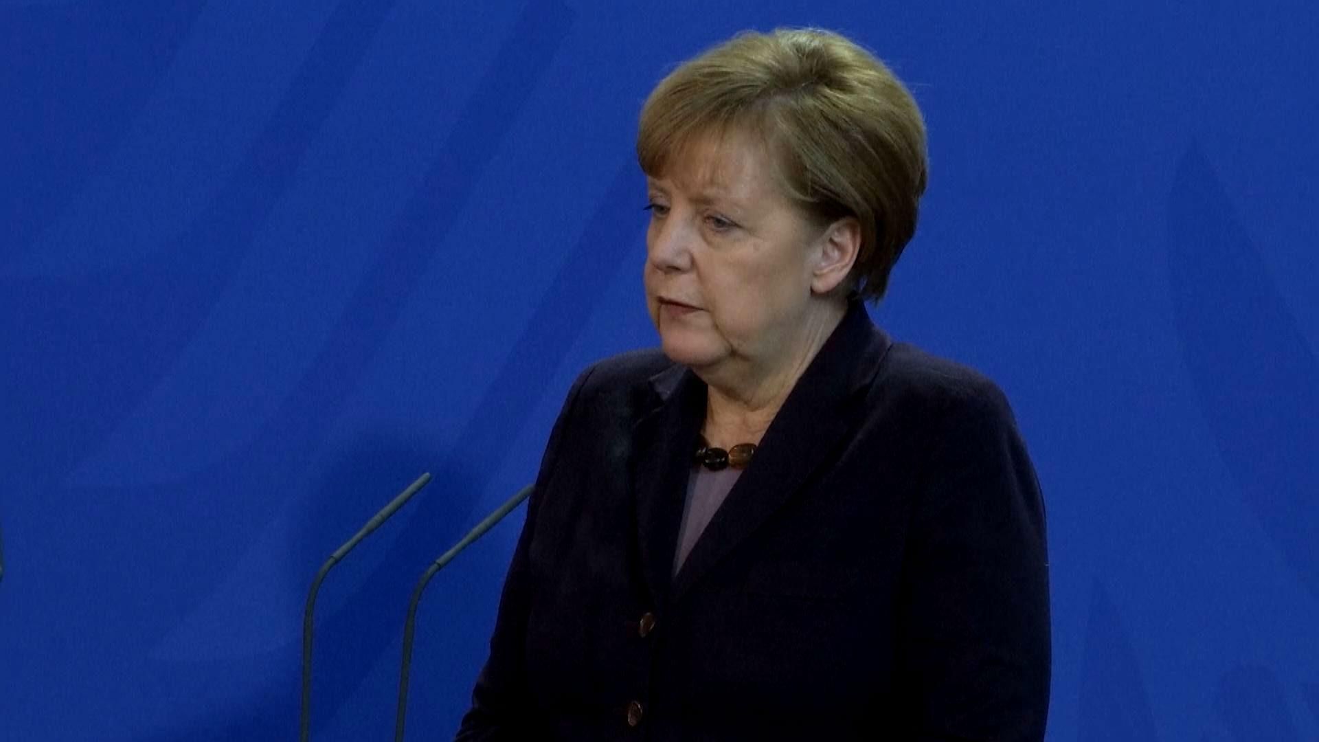 Германия присоединяется к борьбе с "Исламским государством"