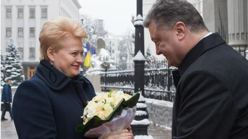 Порошенко полетів до Грібаускайте Порошенко полетів до Грібаускайте