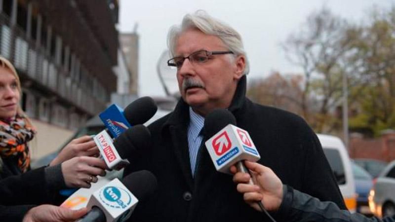 Польша не может принимать беженцев из-за украинцев, — МИД Польша не может принимать беженцев из-за украинцев, — МИД