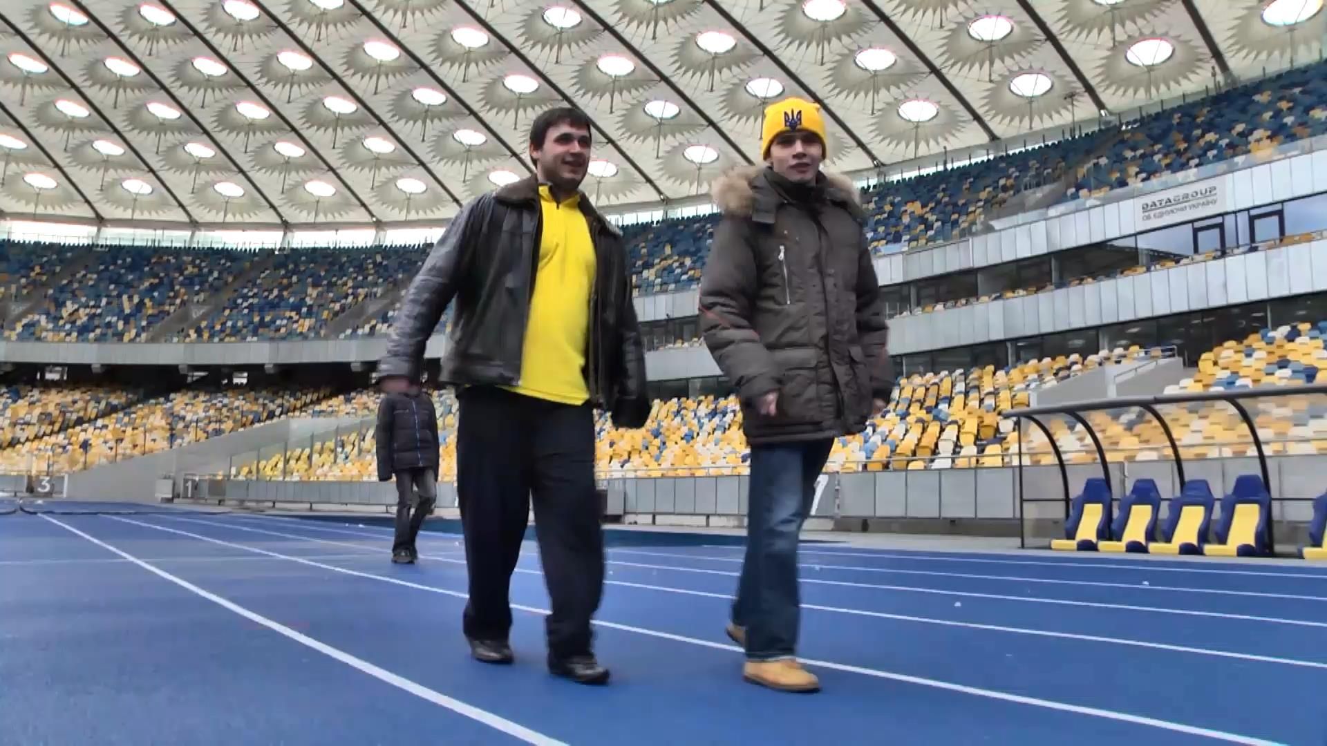 На НСК "Олімпійський" працюватимуть перекладачі для людей з вадами слуху На НСК "Олімпійський" працюватимуть перекладачі для людей з вадами слуху