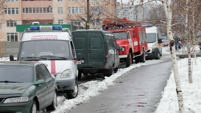 Переполох у школі Харкова: 7 постраждалих і тисяча евакуйованих