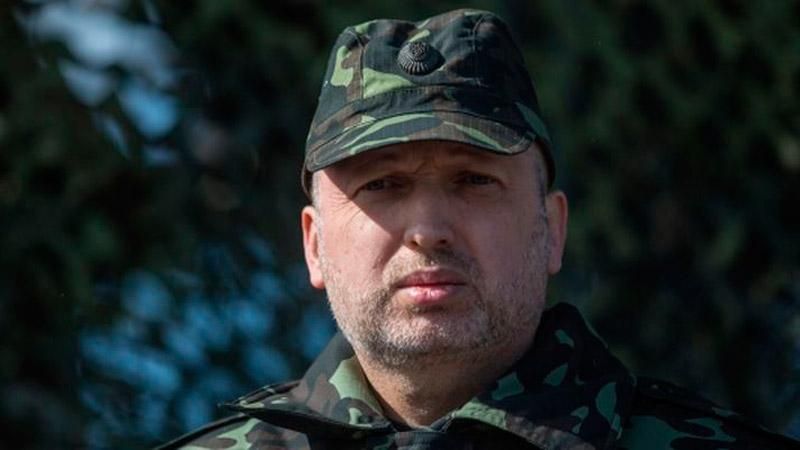 Россия готовится к войне, — Турчинов Россия готовится к войне, — Турчинов