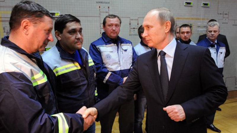 Эксперт объяснил, как поездкой в Крым Путин сам себе навредил